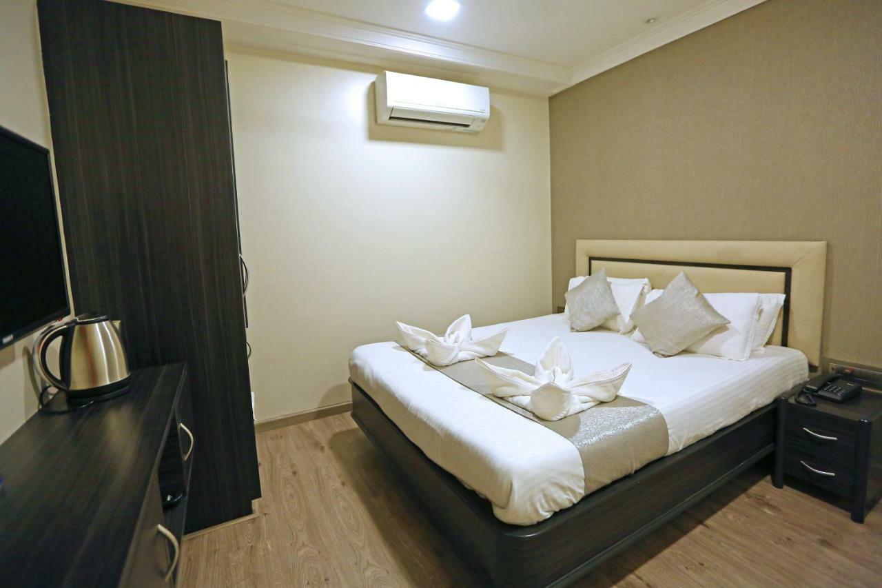 Gulf Hotel Mumbai Kültér fotó