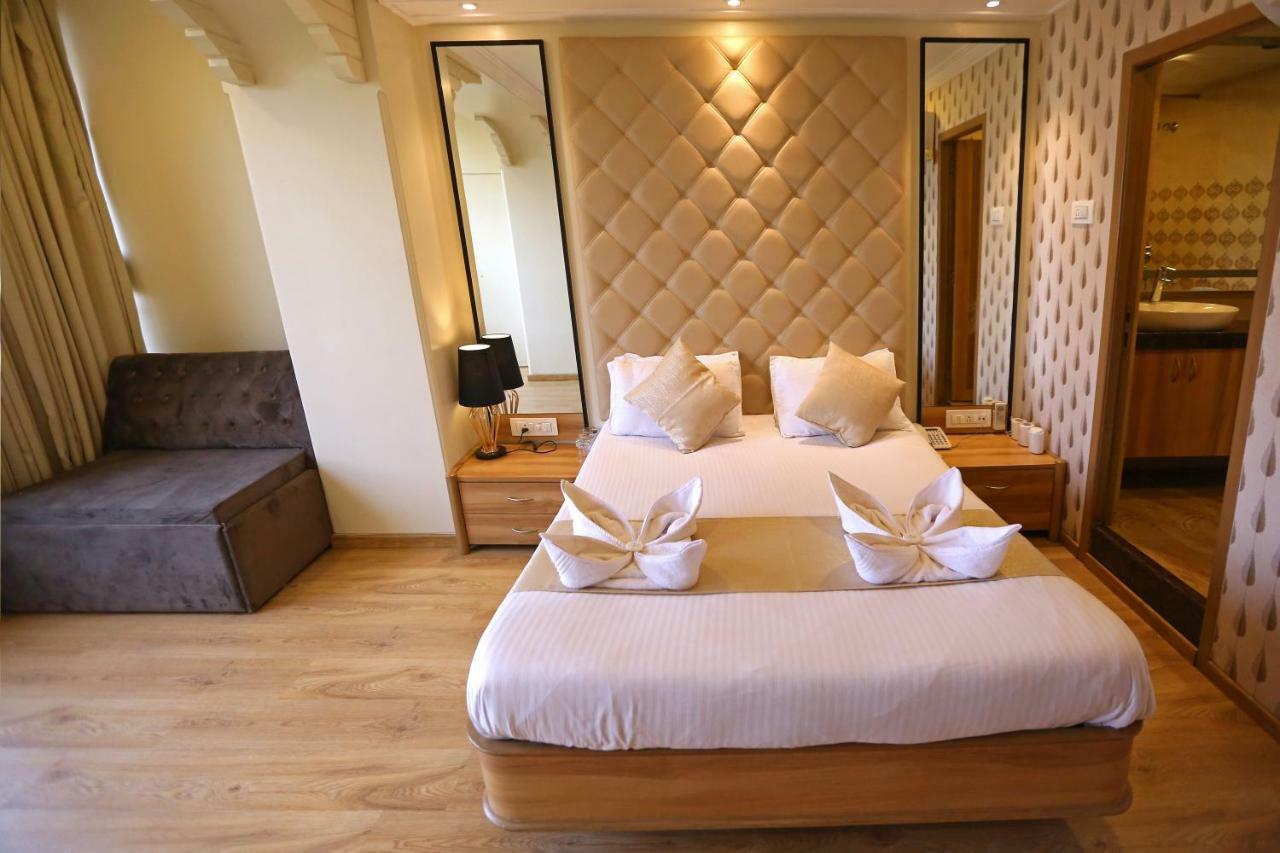 Gulf Hotel Mumbai Kültér fotó