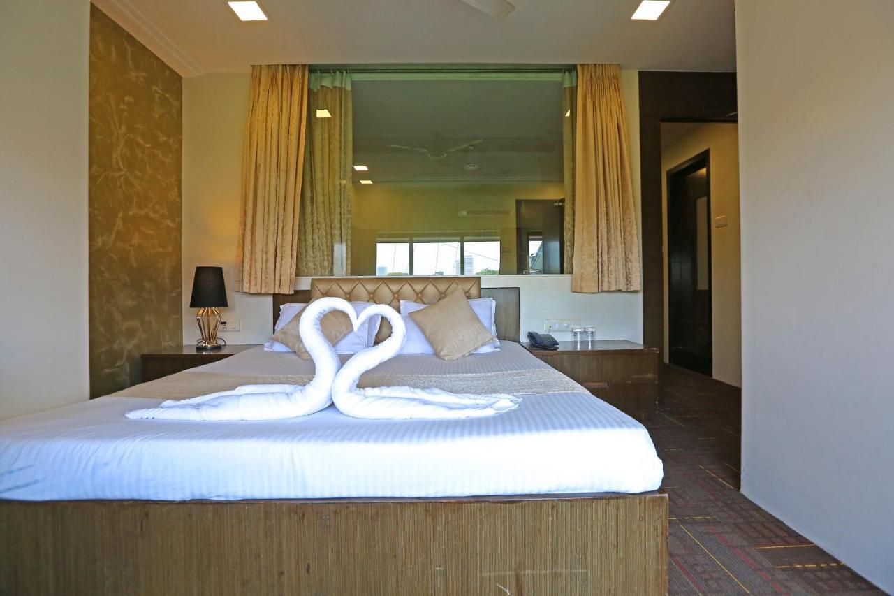Gulf Hotel Mumbai Kültér fotó