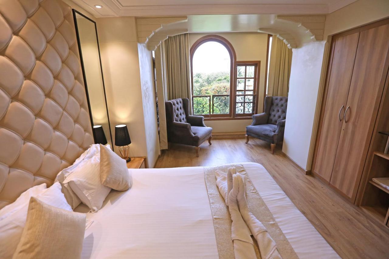 Gulf Hotel Mumbai Kültér fotó