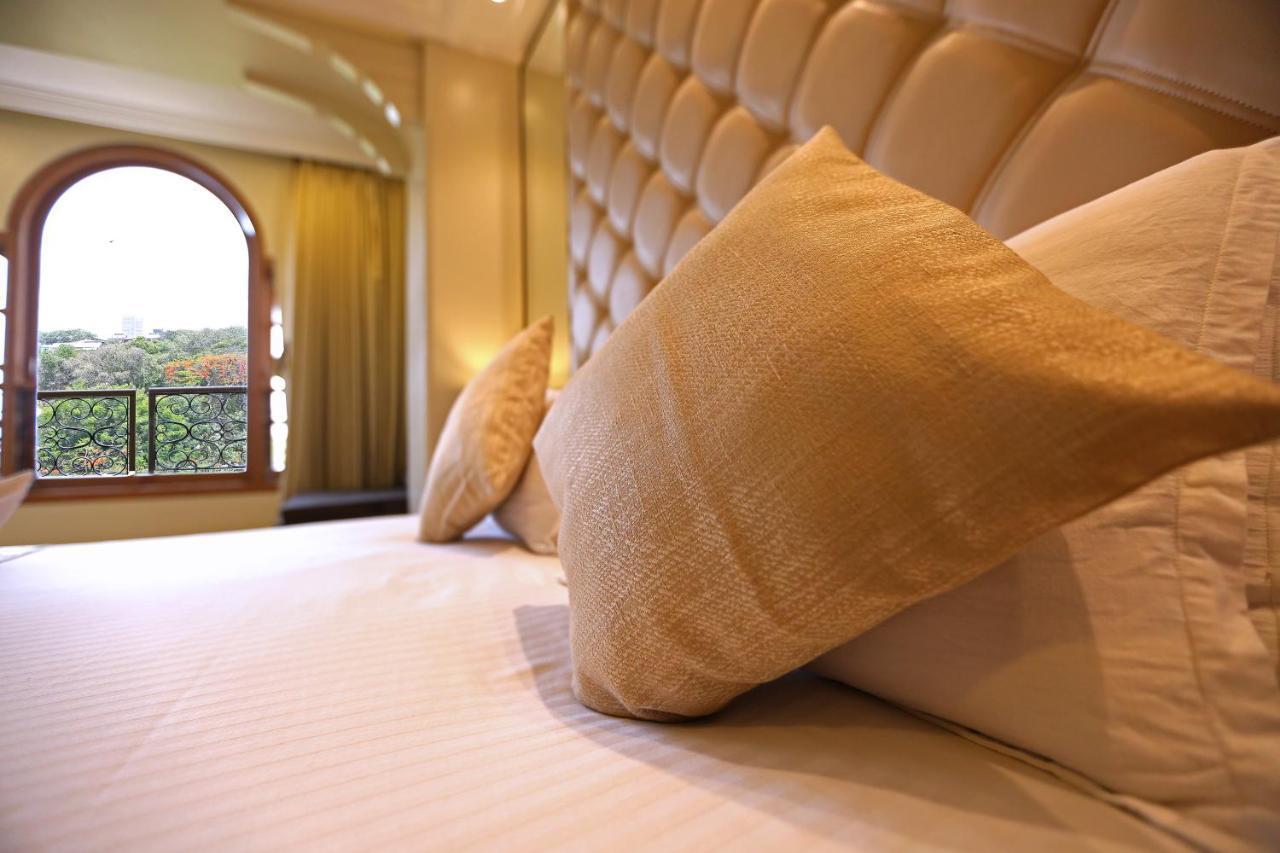 Gulf Hotel Mumbai Kültér fotó