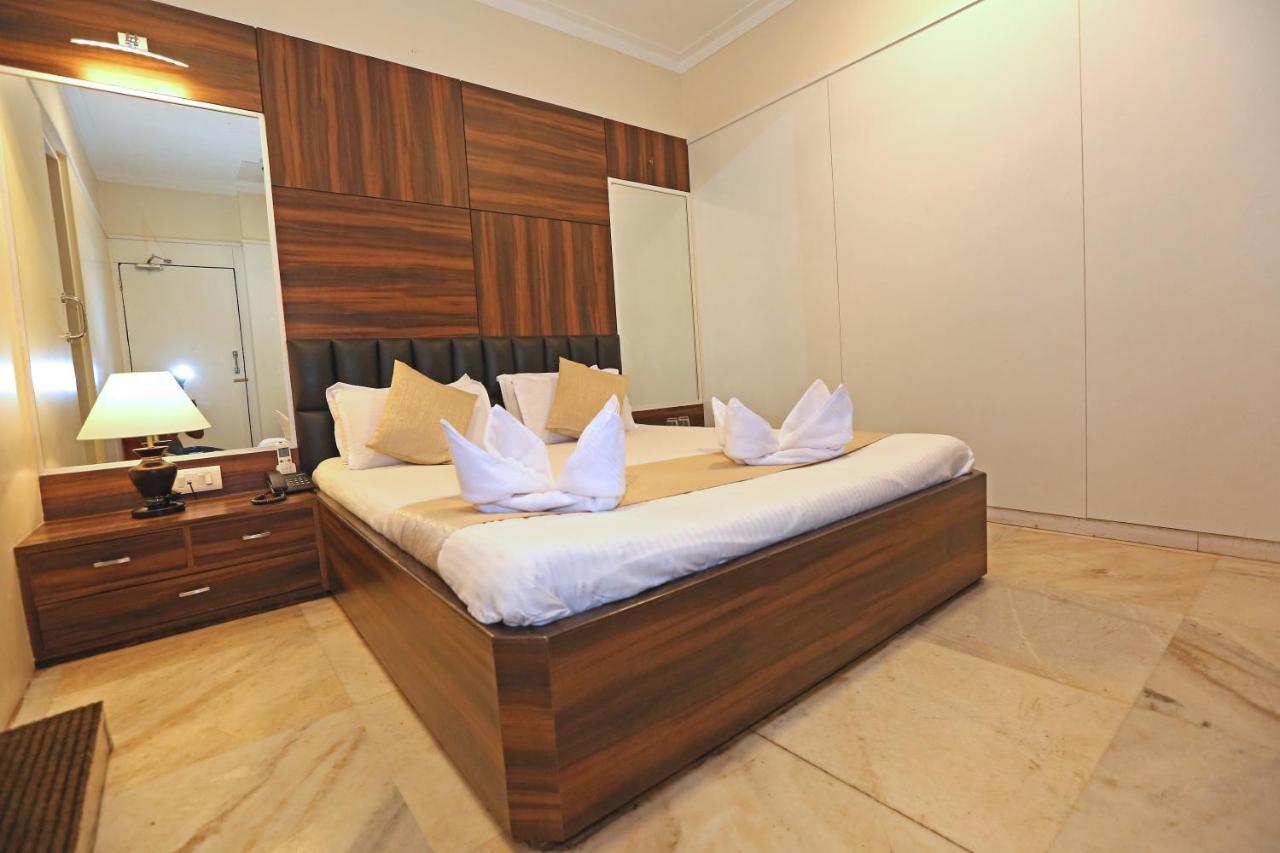 Gulf Hotel Mumbai Kültér fotó