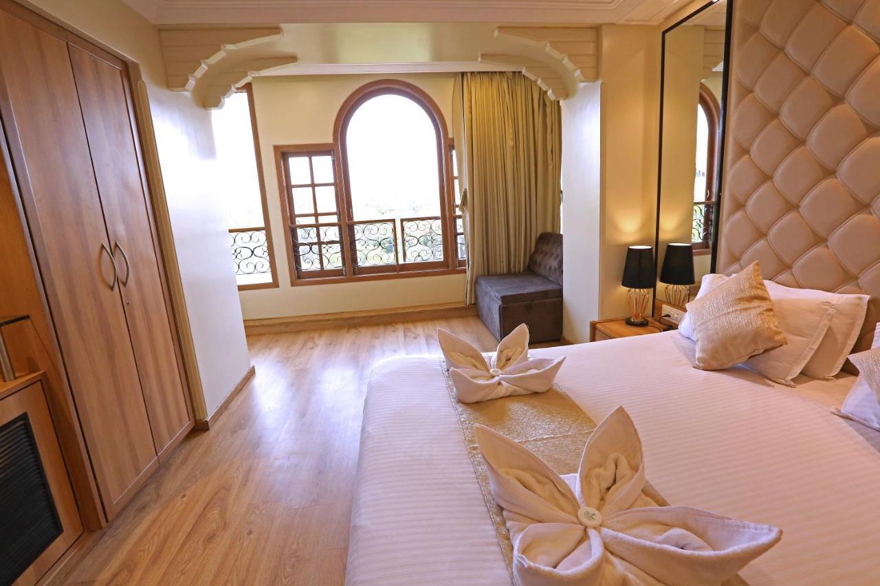 Gulf Hotel Mumbai Kültér fotó